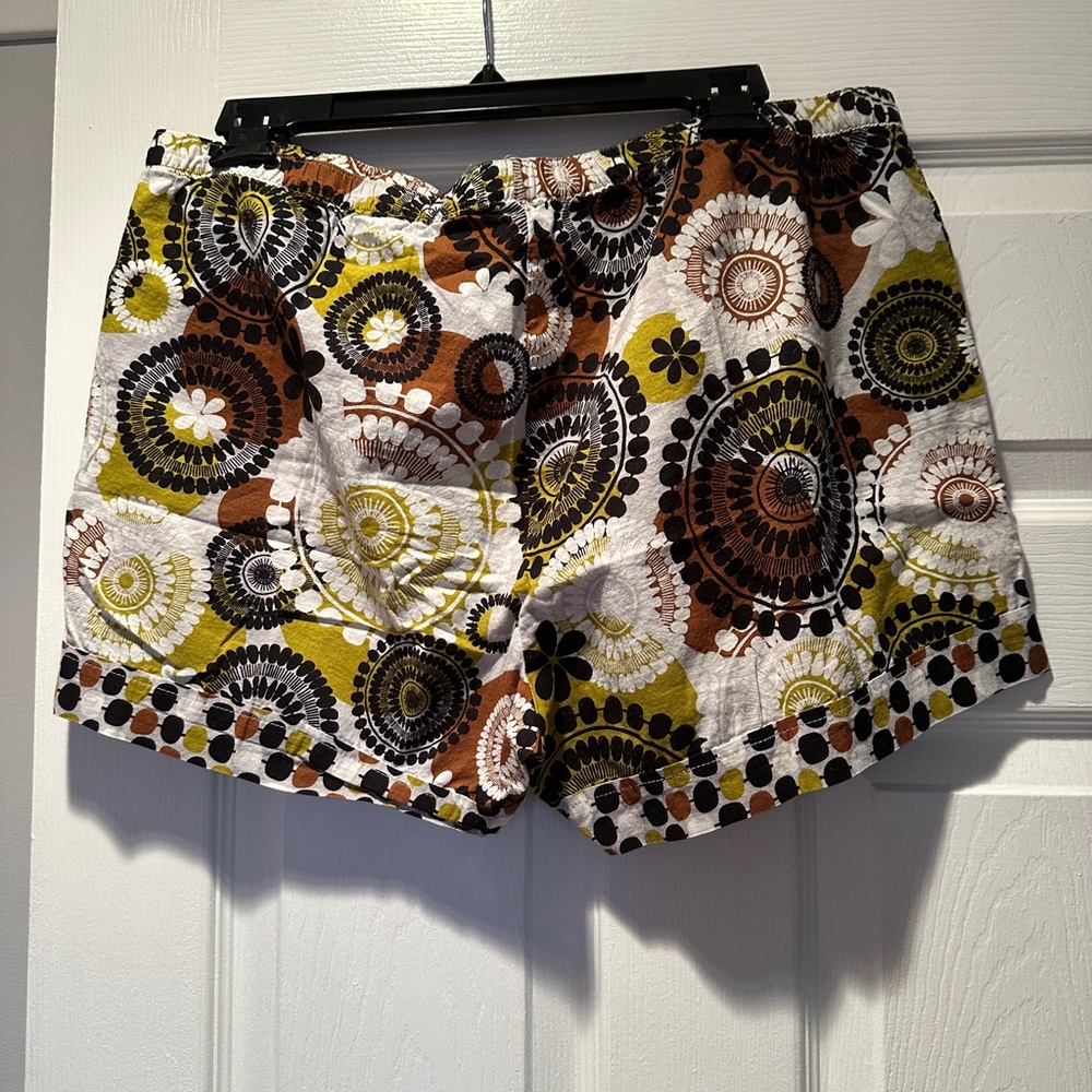 Vera Bradley Floral Patterned Pajama Bottoms (Shorts and Pants) - Picture 7 of 10